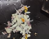 Foto langkah ke 3 dari resep Tumis Buncis Ayam Cincang.