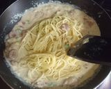 Foto langkah ke 3 dari resep Sphagetti Alfredo.