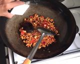 Gambar langkah 4 resipi 🇹🇭 PAD KRA PAO TERUNG & AYAM.