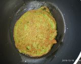 पालक मटर नमकीन पैन केक (Palak matar namkeen pan cake recipe in Hindi) रेसिपी चरण 8 फोटो