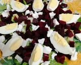 Foto del paso 6 de la receta Ensalada de remolacha con vinagreta de queso de cabra