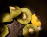 Foto del paso 1 de la receta: Budín de kiwi low carb