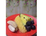 Foto langkah ke 1 dari resep Diet Juice Pineapple Banana Watermelon Cherry.