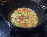A picture of step 4 of Schezwan noodles soup.