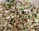 Foto del paso 3 de la receta: Arroz con costillas (paella)
