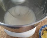 Foto del paso 2 de la receta: Swiss meringue buttercream (crema de manteca suiza)