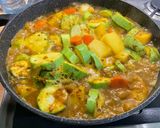 Une image de l'étape 20 de Mijoté de légumes aux épices, bouillon de gambas et gingembre.