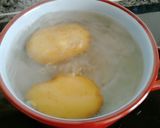 Foto del paso 1 de la receta: Ensalada de langostinos con vinagreta de lima y hierbabuena