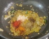 A picture of step 3 of Lasooni Palak.