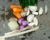 Foto langkah ke 1 dari resep Ayam Serundeng.