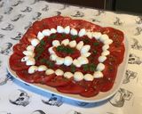 Une image de l'étape 9 de Salade de tomates et poivrons rouges grillés à la mozzarella et coriandre.