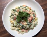 Hình bước làm 2 của món Salad Nga