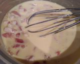 A picture of step 4 of Quiche Lorraine.