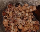 Foto langkah ke 2 dari resep Tumis pedas cumi asin.