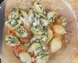 A picture of step 7 of Stuffed Shell Pasta with Spinach and Paneer.