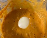 Foto del paso 5 de la receta: Salmorejo con crujiente de aceitunas, sin pan