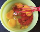 Foto langkah ke 4 dari resep Telur dadar maizena.
