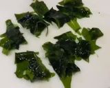A picture of step 5 of Japanese Authentic Miso Soup.