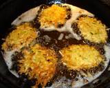 Foto del paso 2 de la receta LATKES, FRITOS DE PAPAS RALLADAS. JON STYLE