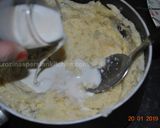 A picture of step 2 of Mashed potato cakes.