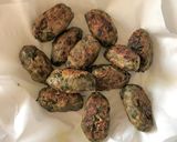 A picture of step 3 of Kothimbir Mutkule (Maharashtrian Style Coriander Leaves Fritters).