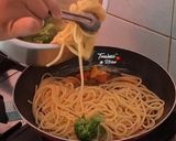 Foto langkah ke 6 dari resep Spaghetti Jamur Brocolli.