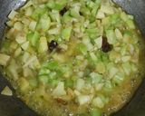 A picture of step 3 of Simple Sponge Gourd.