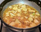 A picture of step 6 of Methi aloo curry.