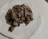 Foto del paso 11 de la receta: Bollos rellenos de pollo, bacon y champiñones