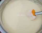 Foto langkah ke 4 dari resep Taiwanese Cheesecake.