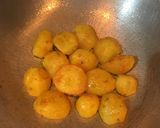 A picture of step 3 of Palak Aloo.