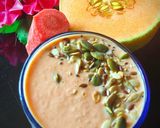 A picture of step 2 of Muskmelon Milkshake.