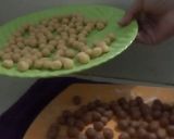 Foto langkah ke 4 dari resep 52. Kue Kering Susu 3 Bahan No Oven.