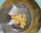 Foto del paso 2 de la receta: Muffins de plátano y nuez 🍌