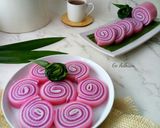 Foto langkah ke 6 dari resep Lapis Gulung Tapioka.