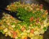 A picture of step 3 of Cauliflower and veg stir-fry.