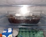 صورة لخطوة 9 من وصفة كيكة الشوكولاتة المسقية بدون شوكولاته اقتصادية والبنة ولا أروع🥧😋🤤