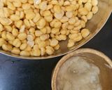 A picture of step 1 of Lauki chanadal sabji.