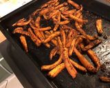 Une image de l'étape 6 de Frites de carottes aux épices.