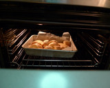 Foto langkah ke 4 dari resep Garlic Bread.