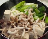 Foto langkah ke 4 dari resep Sukiyaki.