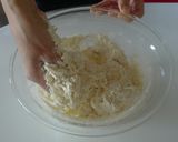 Foto langkah ke 2 dari resep Teriyaki Chicken Pizza.
