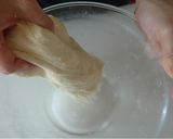 Foto langkah ke 4 dari resep Teriyaki Chicken Pizza.