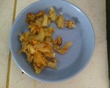 Foto langkah ke 1 dari resep Oyong Kuah Telur.