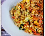 Foto langkah ke 4 dari resep Nasi Goreng Salmon.