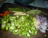 Foto langkah ke 1 dari resep Garang Asem Ayam.