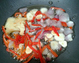 Foto langkah ke 2 dari resep Kerang Pedas Manis.