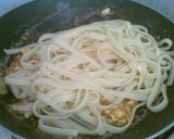 Foto langkah ke 6 dari resep Spaghetti saus tuna dan telur.
