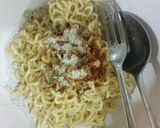 Foto langkah ke 4 dari resep Mi Instant Siram.