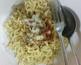 Foto langkah ke 4 dari resep Mi Instant Siram.